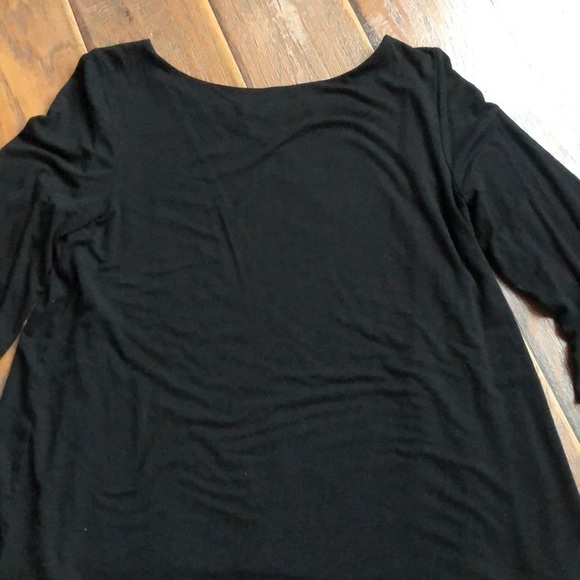 WHBM Top- Size Medium - Picture 9 of 11